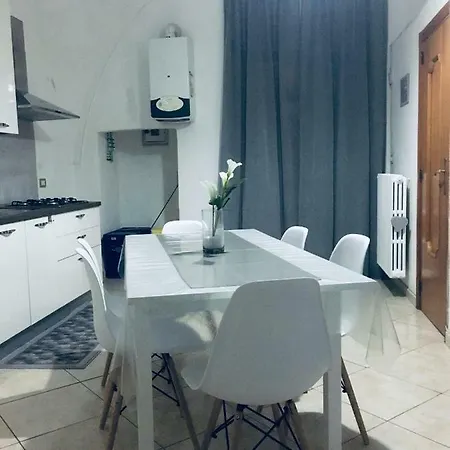 Apartmán Ninety-eight Central House *