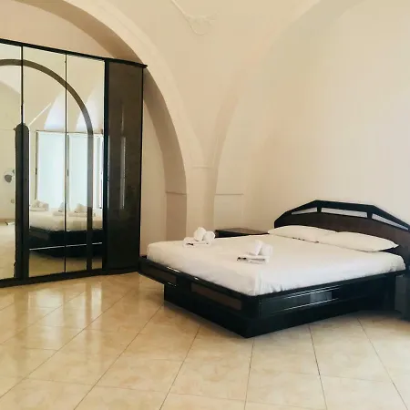 Ninety-eight Central House Apartmán Manfredonia